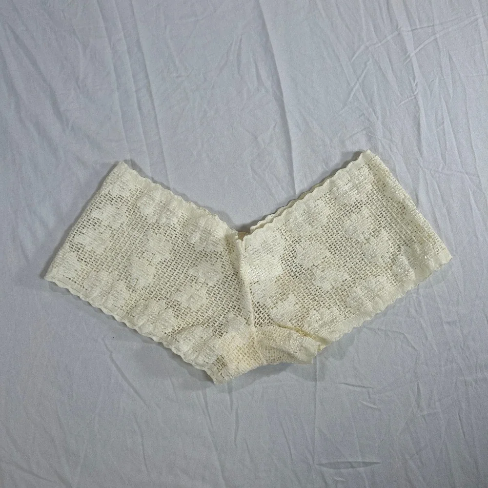 Marilly's VTG Cream Floral‎ Lace Boyshort Panties Size Large NWT Made in Brazil